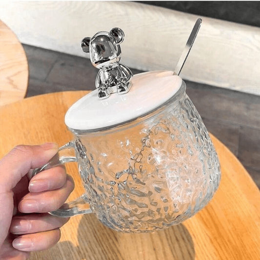 Vaso de vidrio con cuchara decorado con oso